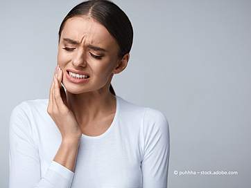 Heißes und Kaltes schmerzt? – Woher schmerzempfindliche Zähne kommen und was Sie dagegen tun können