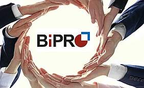 Menschenhände umranden das Wort BiPRO